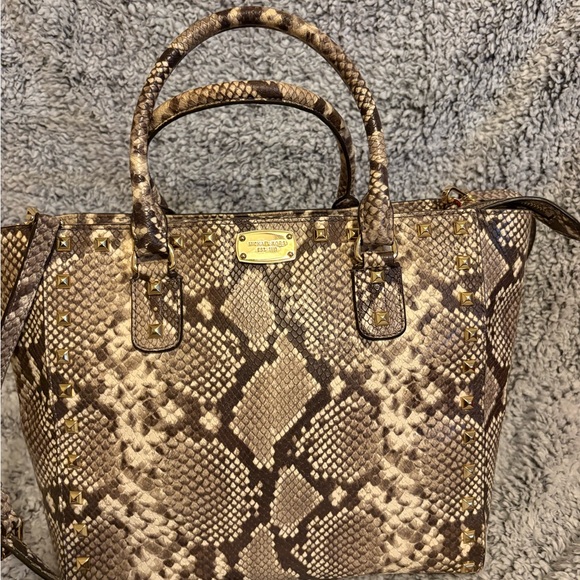 Michael Kors Snake Print handbag/crossbody - Picture 7 of 13